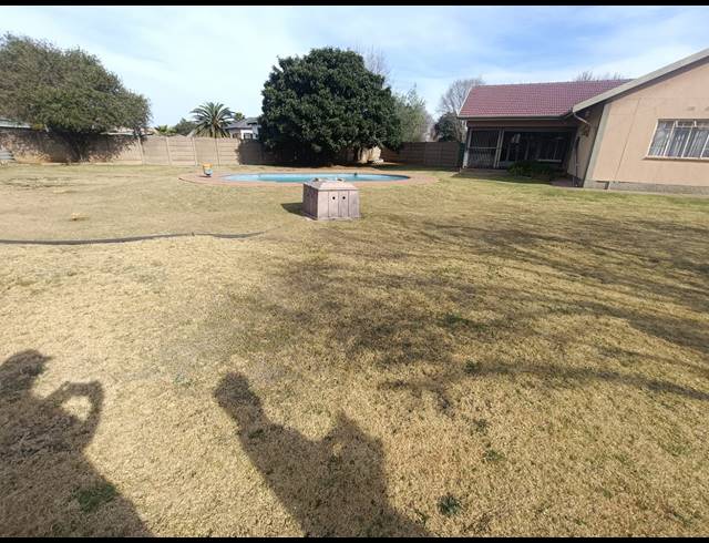 3 BEDROOM HOUSE FOR SALE IN VANDERBIJLPARK SE 1